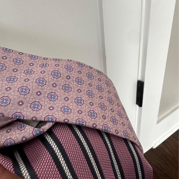 Luxury silk ties $100 each and $300 for all three - Picture 4 of 8